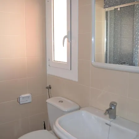 En Primera Linea De Playa En Con Wi-fi, Jardin Y Piscina - Es-373-34 アパート *