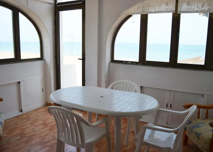 En Primera Linea De Playa En Con Wi-fi, Jardin Y Piscina - Es-373-34 * Dénia