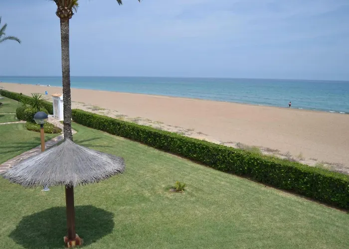 En Primera Linea De Playa En Con Wi-fi, Jardin Y Piscina - Es-373-34 Apartment