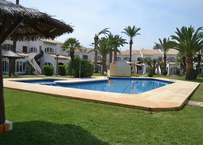 En Primera Linea De Playa En Con Wi-fi, Jardin Y Piscina - Es-373-34 デニア