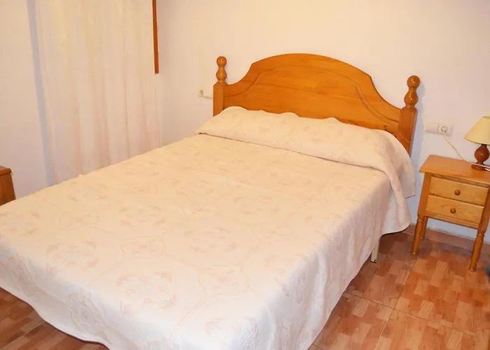 En Primera Linea De Playa En Con Wi-fi, Jardin Y Piscina - Es-373-34 デニア