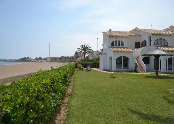 En Primera Linea De Playa En Con Wi-fi, Jardin Y Piscina - Es-373-34 デニア