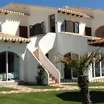 Apartament En Primera Linea De Playa En Con Wi-fi, Jardin Y Piscina - Es-373-34 *