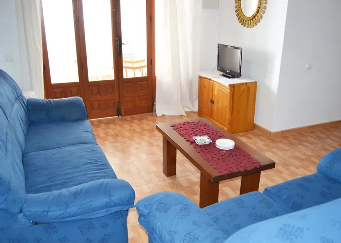 En Primera Línea De Playa En Con Wi-fi, Jardín Y Piscina - Es-373-34 *