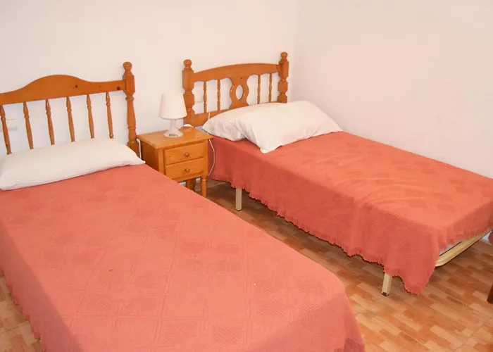 En Primera Linea De Playa En Con Wi-fi, Jardin Y Piscina - Es-373-34 Apartamento Dénia